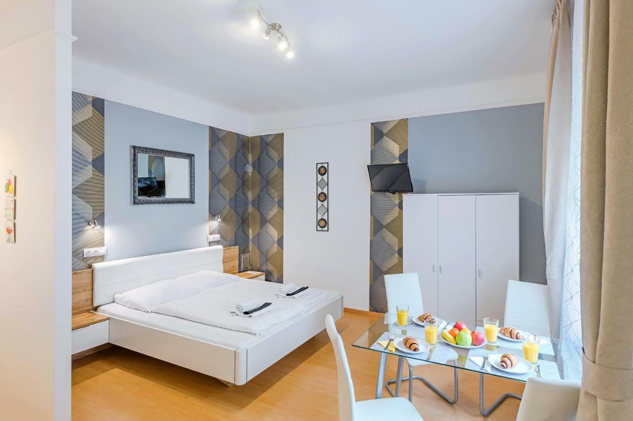 Parking, Ac, Wifi 2 Room Apartment In The Center Budapest Luaran gambar